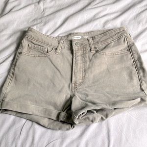 Old Navy high waisted garment dyed jean short